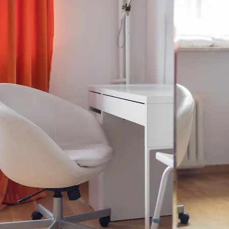 Orange Mirror Fantasious Varşova